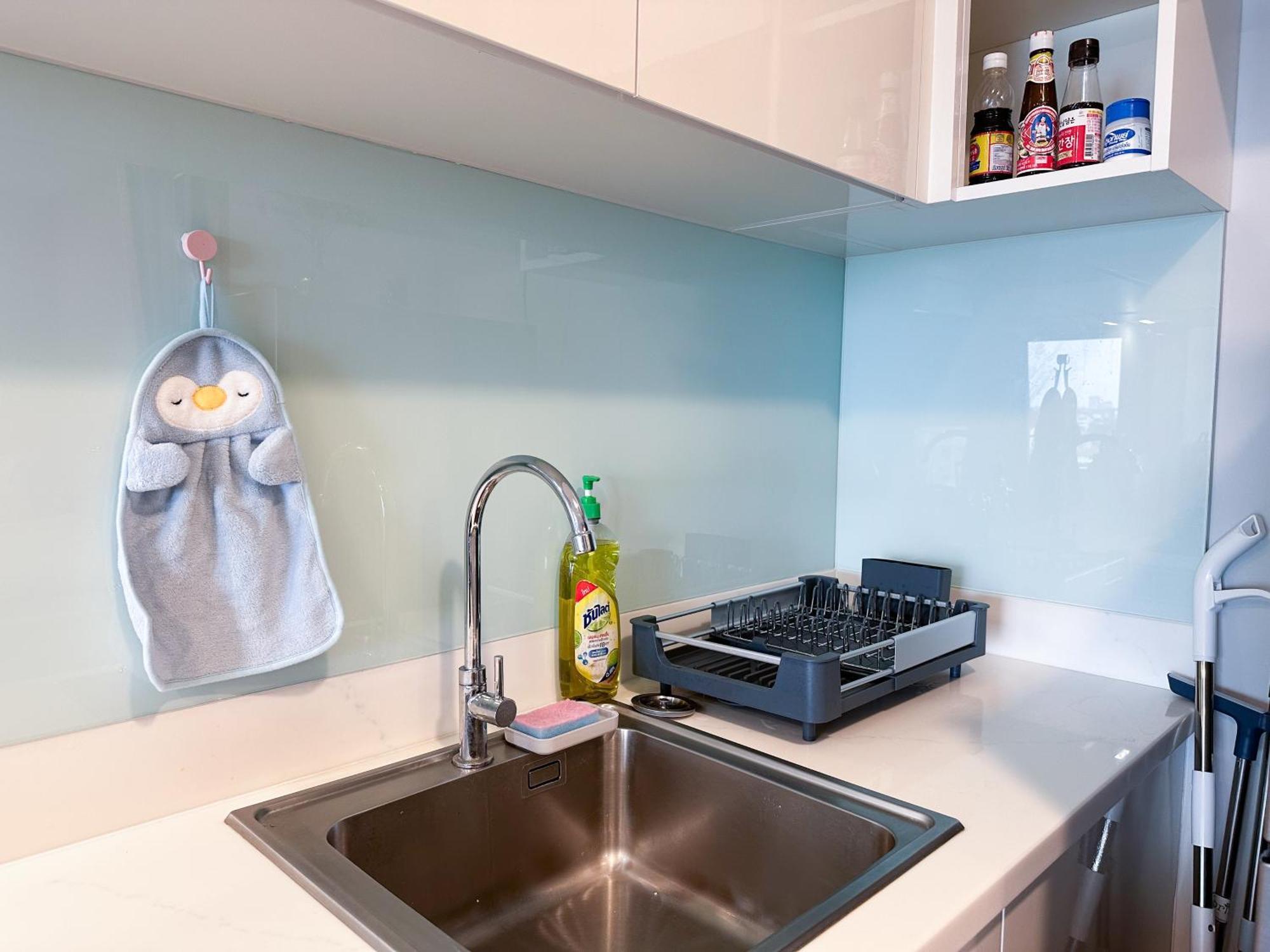 New & Cozy 2 Bedroom @ The Astra Sky River 치앙마이 외부 사진