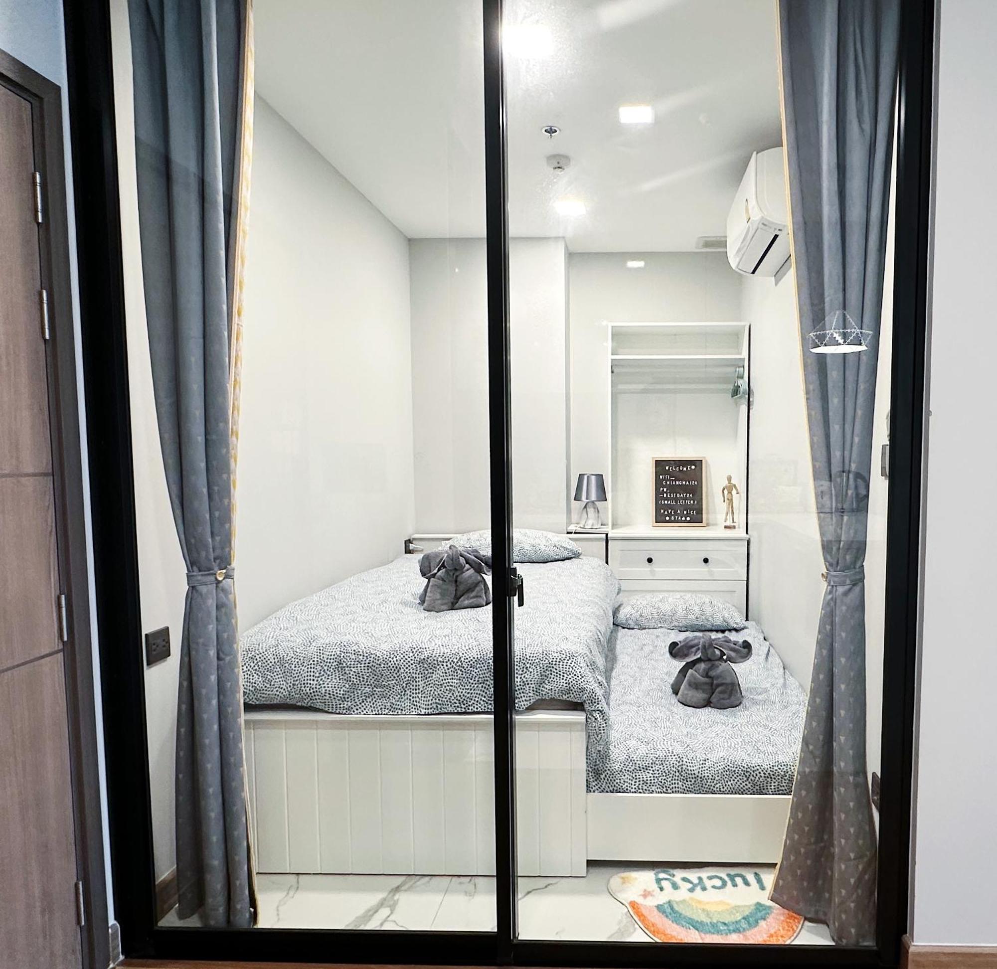 New & Cozy 2 Bedroom @ The Astra Sky River 치앙마이 외부 사진